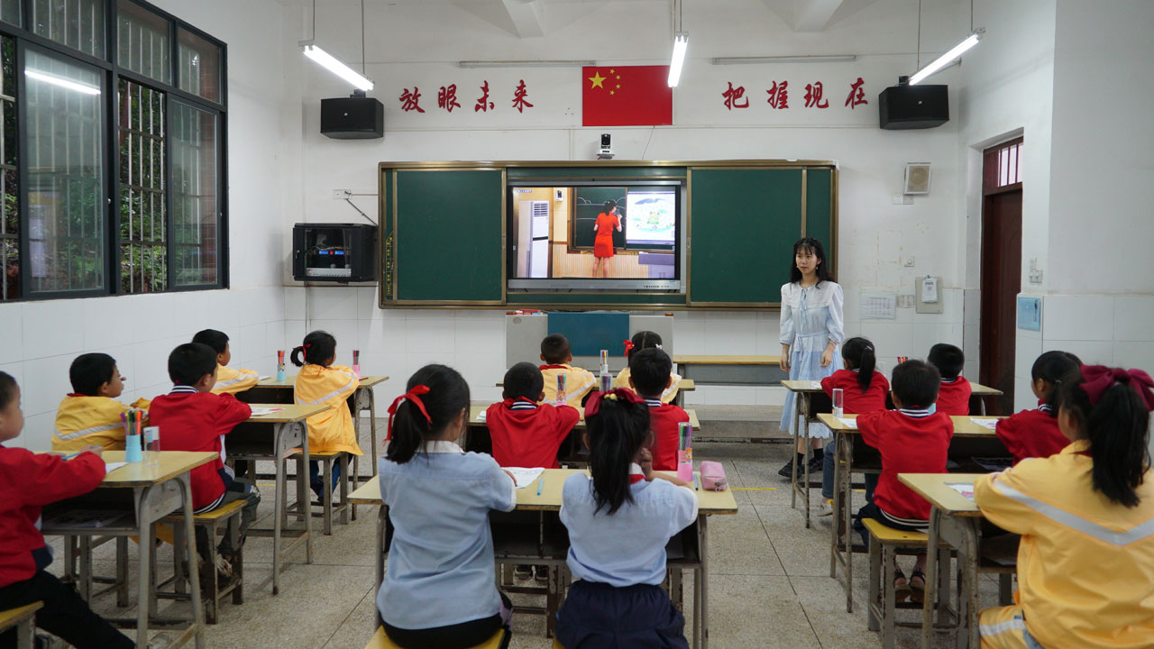 基于專遞課堂的區(qū)域研修，助力城鄉(xiāng)教育一體化發(fā)展